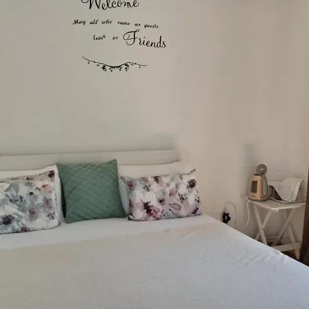 アリヤ アパート