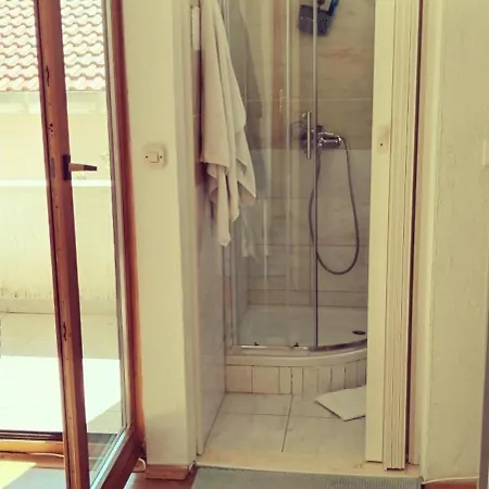 Alliya דוברובניק